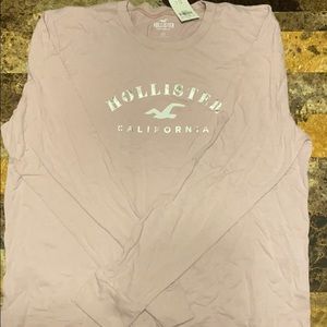 this is a hollister long sleeve shirt. never worn.